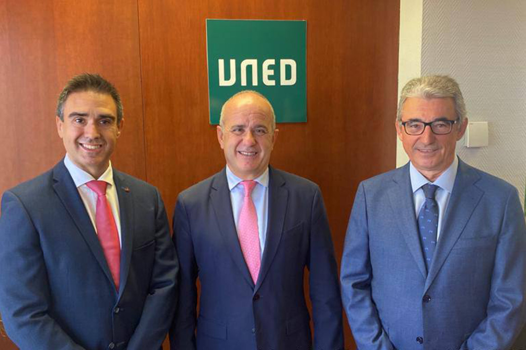 AEPYMEL (Agencia Española de PYMEs de Formación y eLearning) con el apoyo de la UNED